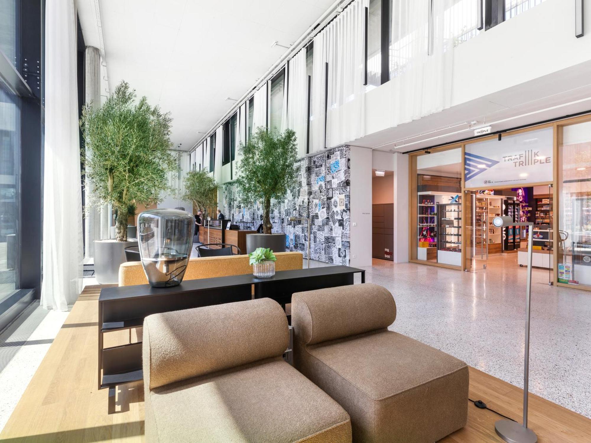 Apartment Sky9 District 3 *